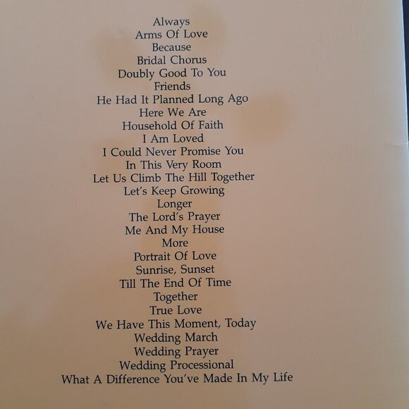 Hal Leonard Wedding Songs Piano Music Book - Picture 3 of 3